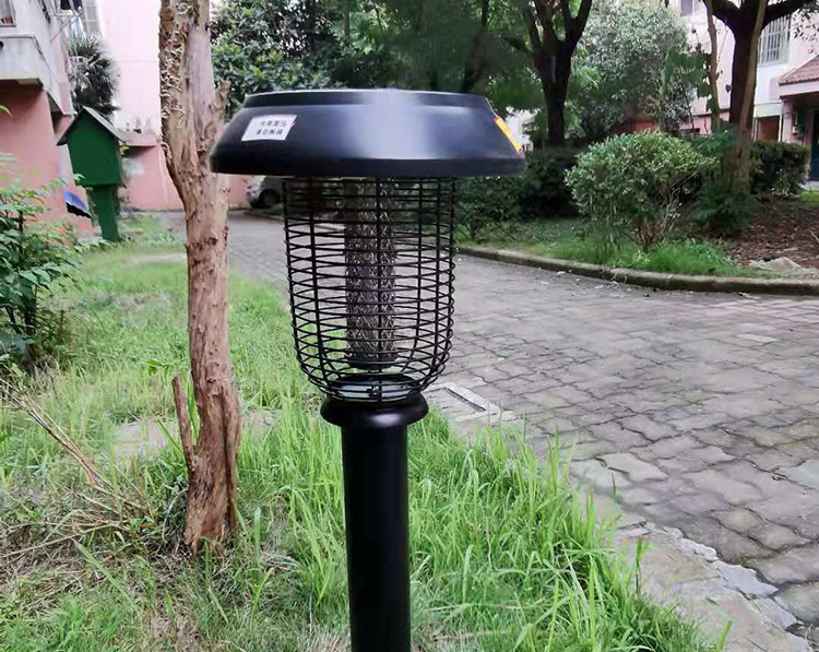 草坪滅蚊燈的優(yōu)點(diǎn)有哪些，擺脫蚊蟲的利器